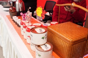 “百米小巷”人潮涌動(dòng)！瑞方人力助力2025年武侯區(qū)春風(fēng)行動(dòng)專場(chǎng)招聘會(huì)“開門紅” 第11張