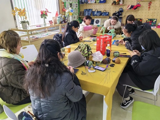 傳承指尖手藝，激活就業新機：瑞方人力助力華興街道開展女紅就業幫扶 第4張